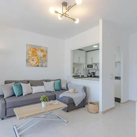 Wonderful 2 Bdr With Great Location Apartment Benalmadena