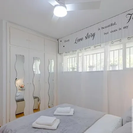 Apartment Wonderful 2 Bdr With Great Location