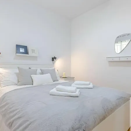 Wonderful 2 Bdr With Great Location Benalmadena